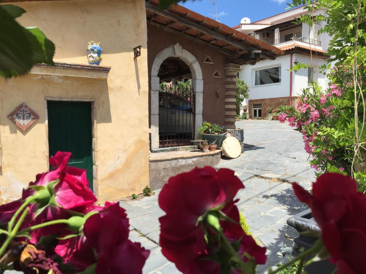 Terre Di Sicilia 3*